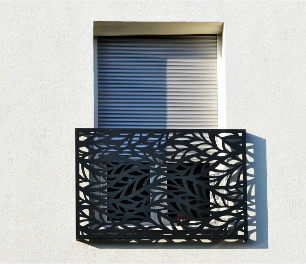 Signalétique découp^ée au laser à Varennes-Vauzelles près de Nevers dans la Nièvre 58